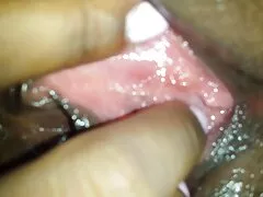 Inserire le mani in tutti video sex vecchie i fori