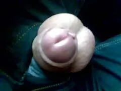 Giovane russo grande giocare video hard vecchie ovunque