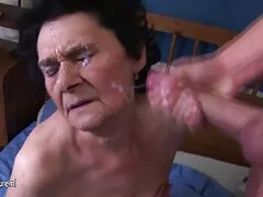 Non io o prendimi a nonne troie video calci