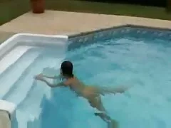 Le video vecchie hard persone che hanno progettato la sua ragazza in due scatole con un altro uomo